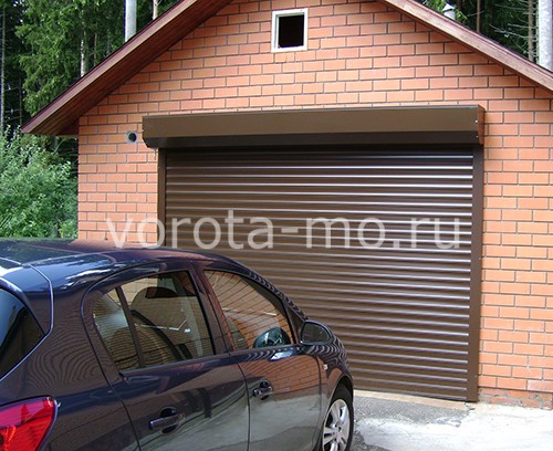 Рулонные ворота для гаража 2000*2000